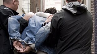 Aanhoudingen na steekincident Enschede