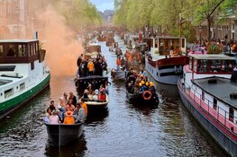 Drukke, maar gezellige Koningsdag in Amsterdam