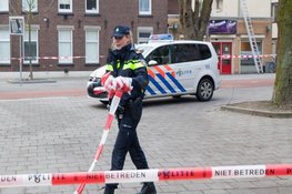 Bestuurder van auto vlucht na aanrijding met fietser